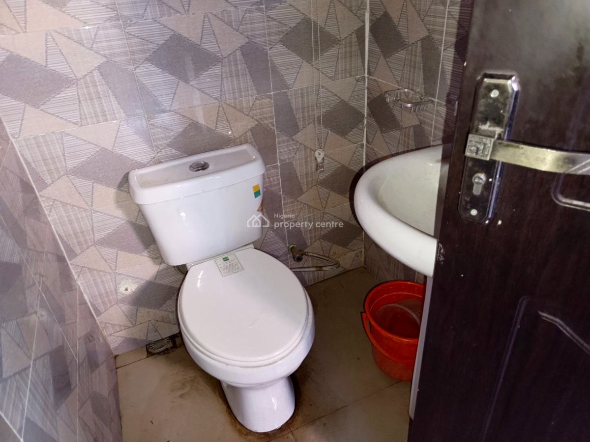 Luxury Furnished 2 Bedroom with Bq in an Estate, Utako, Abuja, Flat / Apartment for Rent