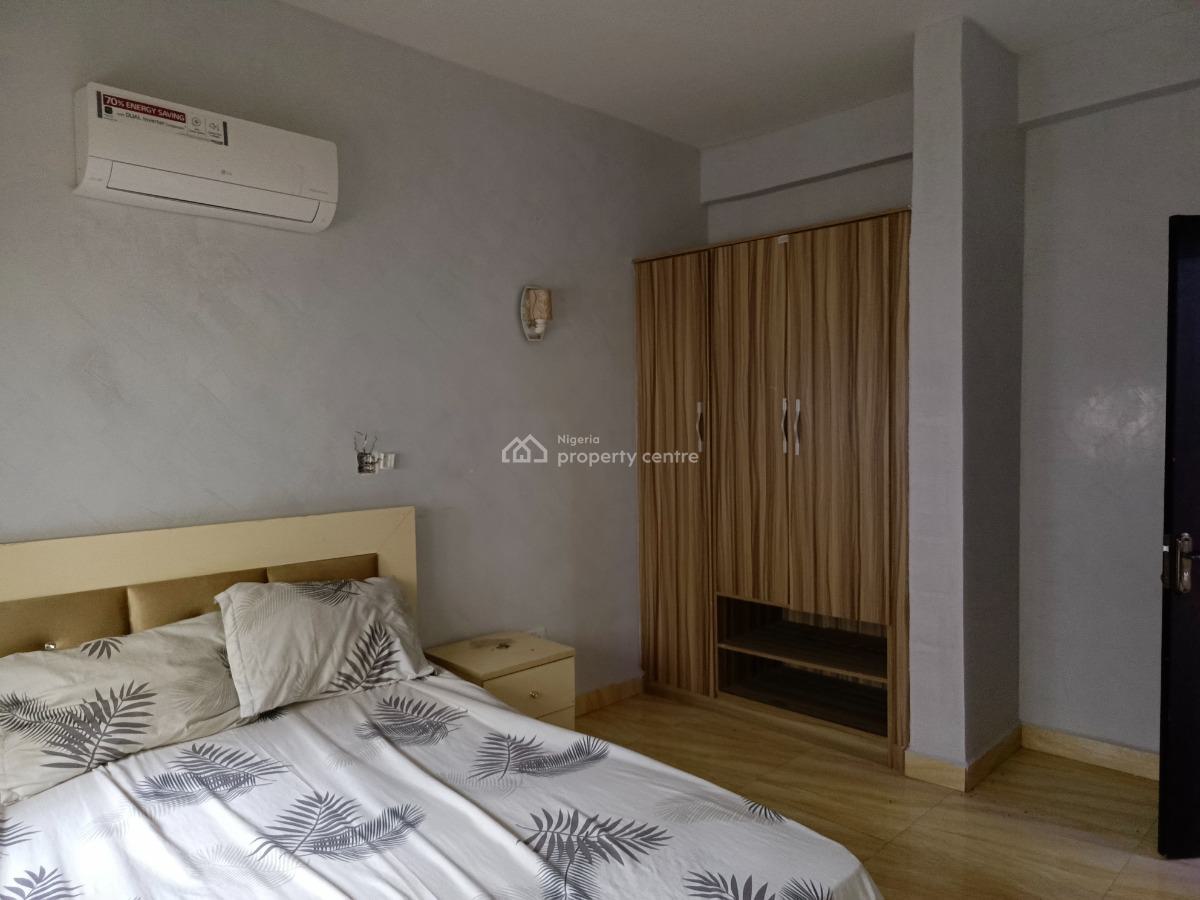 Luxury Furnished 2 Bedroom with Bq in an Estate, Utako, Abuja, Flat / Apartment for Rent