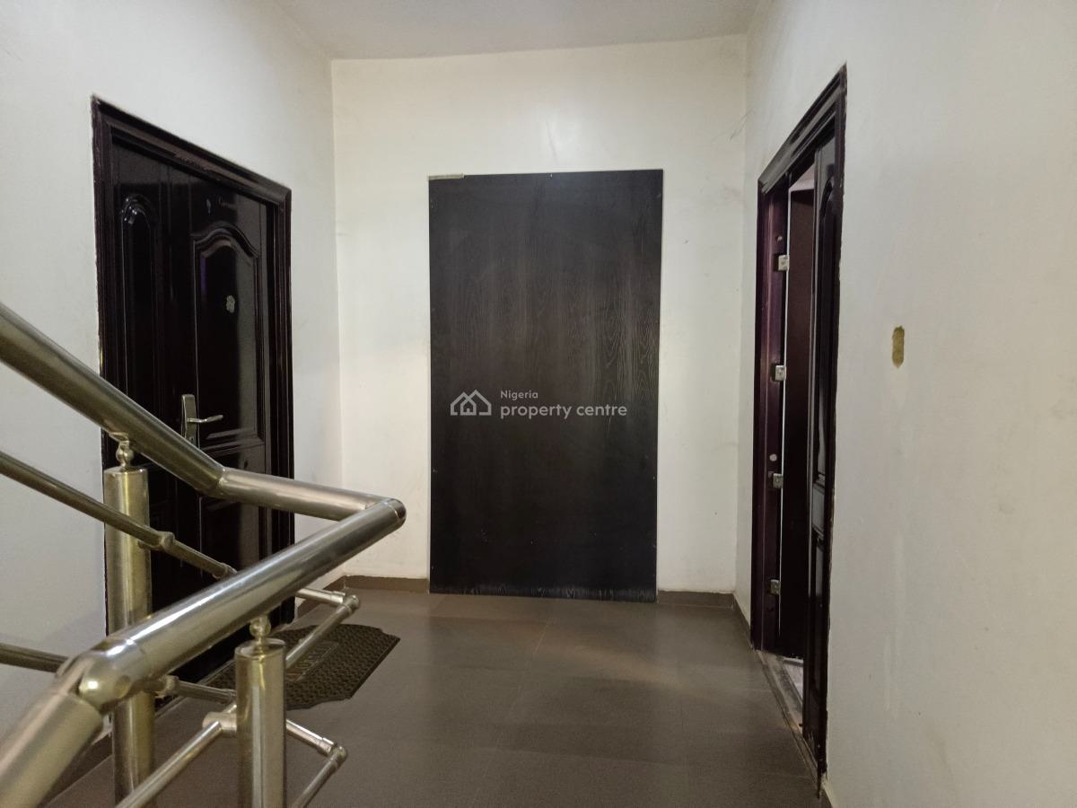 Luxury Furnished 2 Bedroom with Bq in an Estate, Utako, Abuja, Flat / Apartment for Rent