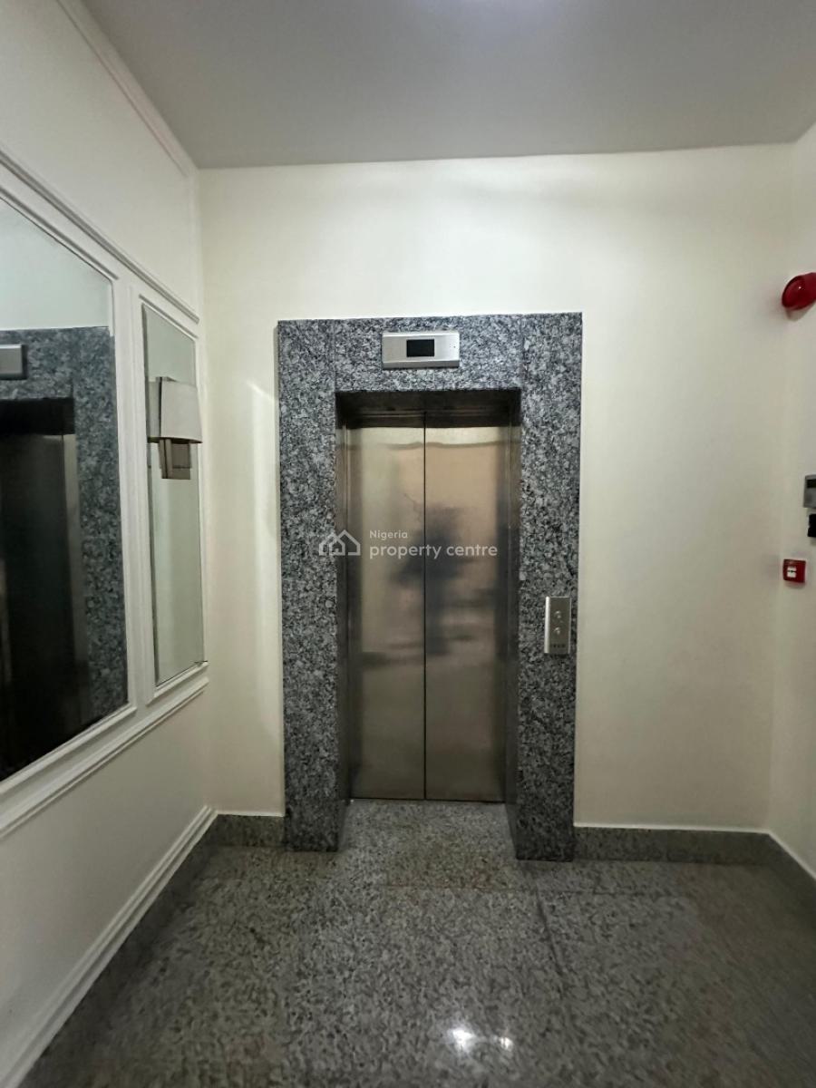 Spaciously Built 2 Bedroom Apartment, Ologolo, Lekki, Lagos, Flat / Apartment for Rent