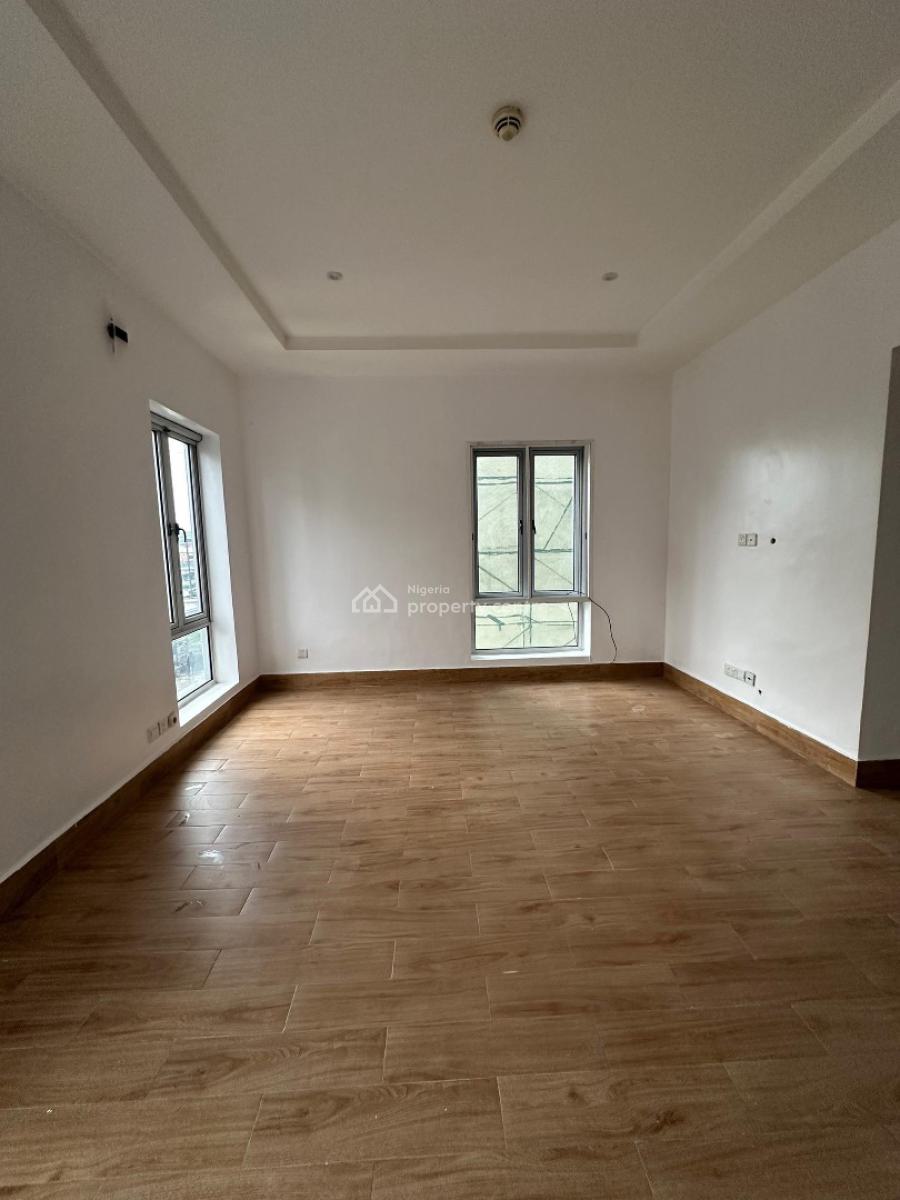 Spaciously Built 2 Bedroom Apartment, Ologolo, Lekki, Lagos, Flat / Apartment for Rent