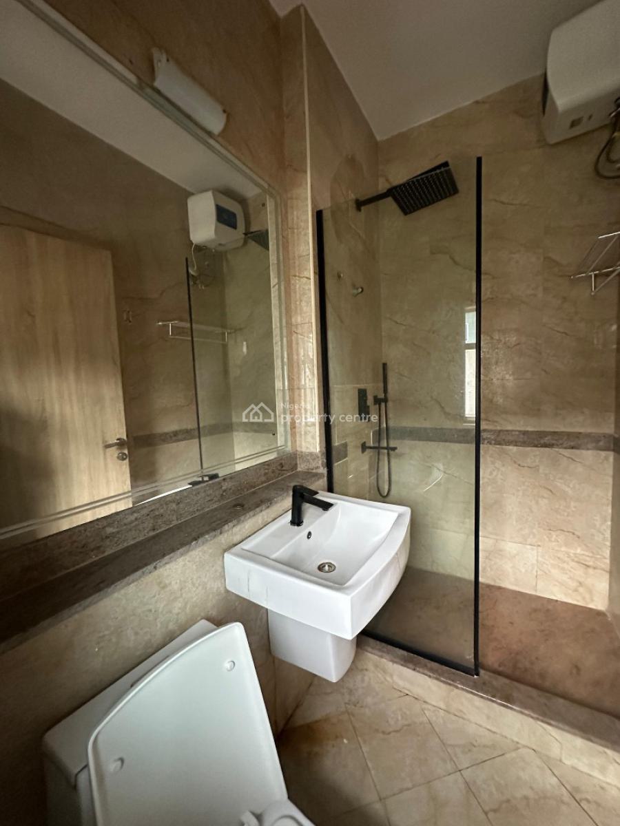 Spaciously Built 2 Bedroom Apartment, Ologolo, Lekki, Lagos, Flat / Apartment for Rent