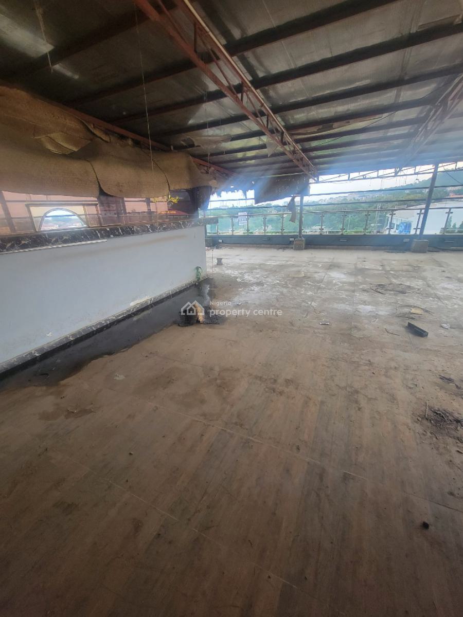 Strategic 185sqm Rooftop Space for Restaurant/lounge, Gwarinpa, Abuja, Restaurant / Bar for Rent