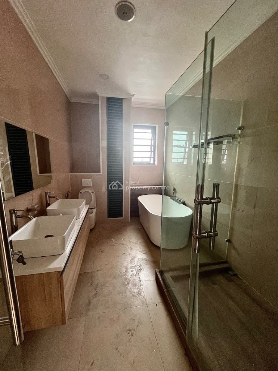 Luxury 4-bedroom Penthouse with 2 Room Bq, Ikoyi, Lagos, House for Rent