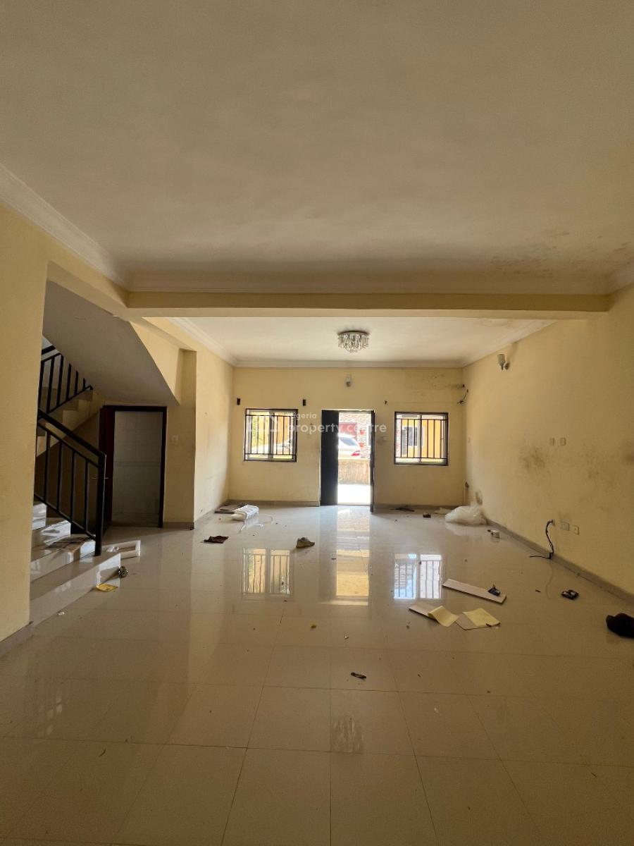 4 Bedroom Well Maintained Bungalow on 2 Floors with a Large Bq & Compound, Sangotedo, Ajah, Lagos, Terraced Duplex for Sale