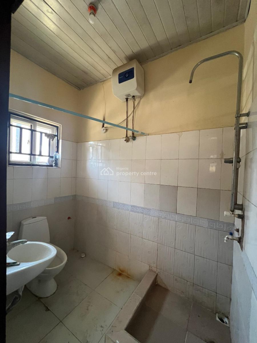4 Bedroom Well Maintained Bungalow on 2 Floors with a Large Bq & Compound, Sangotedo, Ajah, Lagos, Terraced Duplex for Sale