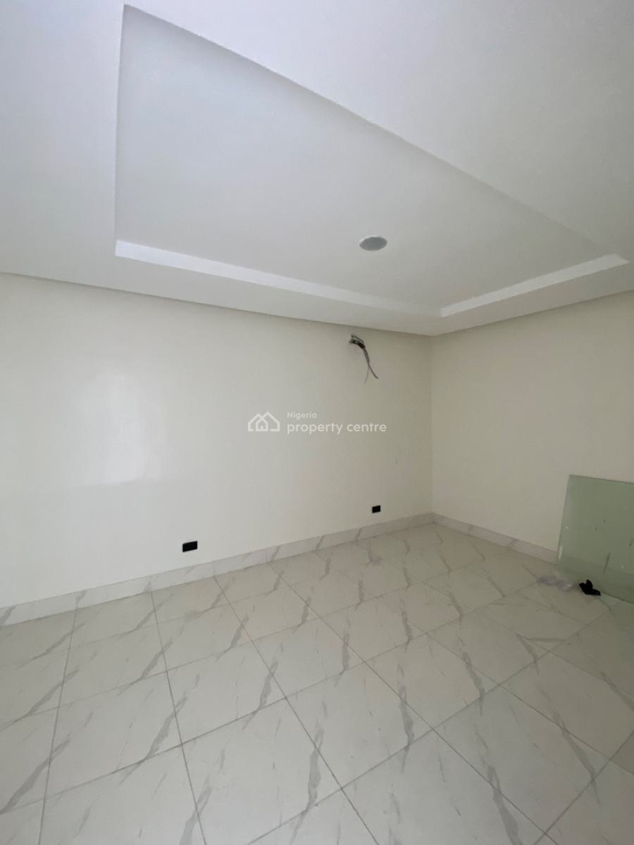 Lovely 5 Bed Duplex in a Spacious Compound, Lekki, Lekki Phase 1, Lekki, Lagos, Detached Duplex for Sale