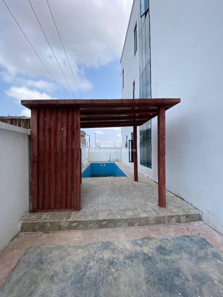 Lovely 5 Bed Duplex in a Spacious Compound, Lekki, Lekki Phase 1, Lekki, Lagos, Detached Duplex for Sale