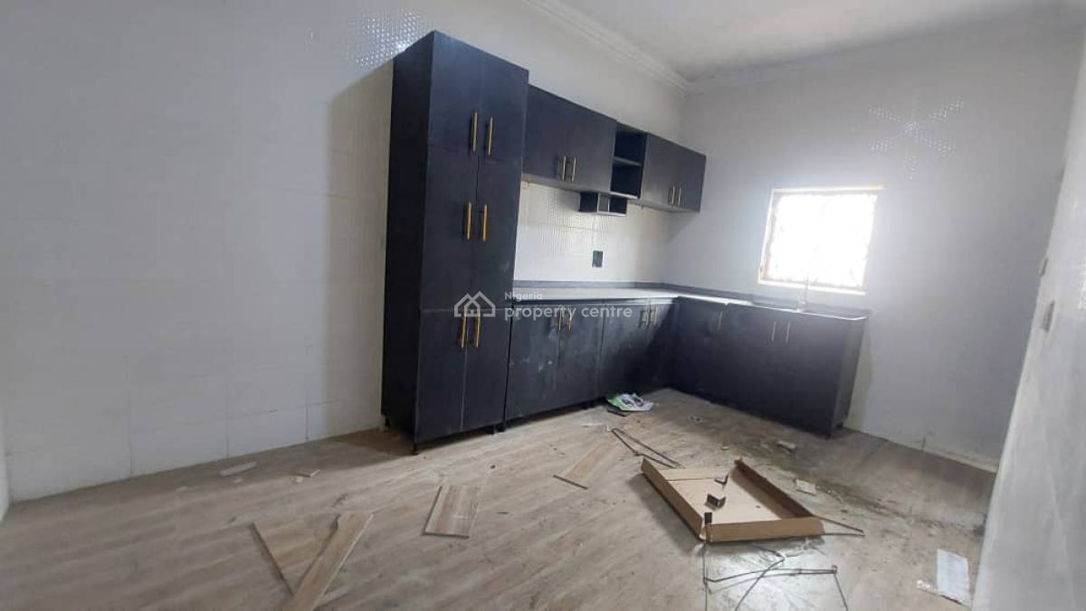 Tastefully Finished 3-bedroom Apartment, Guzape District, Abuja, Flat / Apartment for Rent