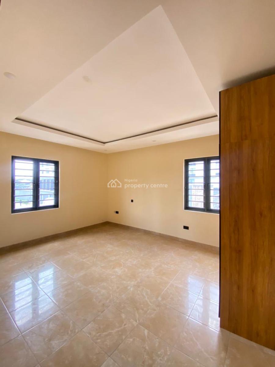 Newly Built 2 Bedroom Apartment, Lekki Phase 1, Lekki, Lagos, Flat / Apartment for Rent