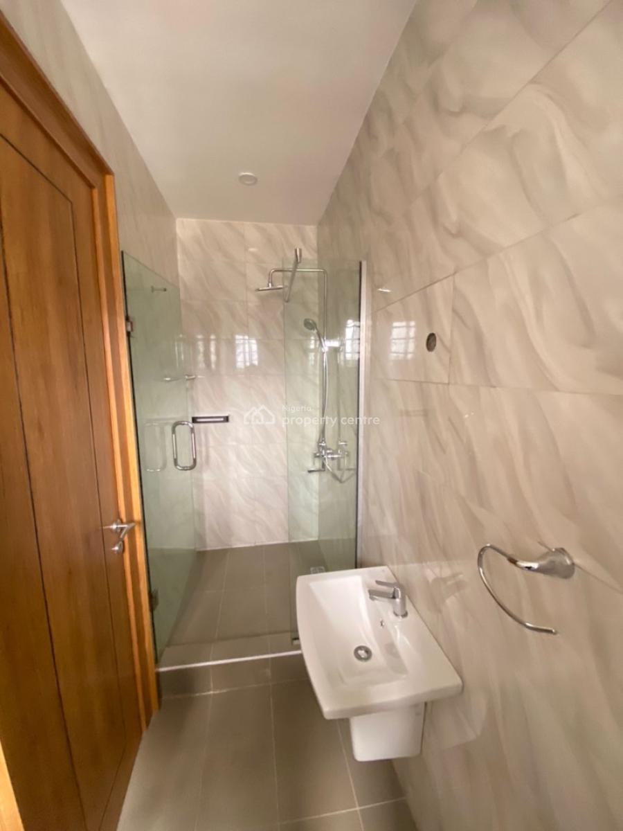 Newly Built 2 Bedroom Apartment, Lekki Phase 1, Lekki, Lagos, Flat / Apartment for Rent