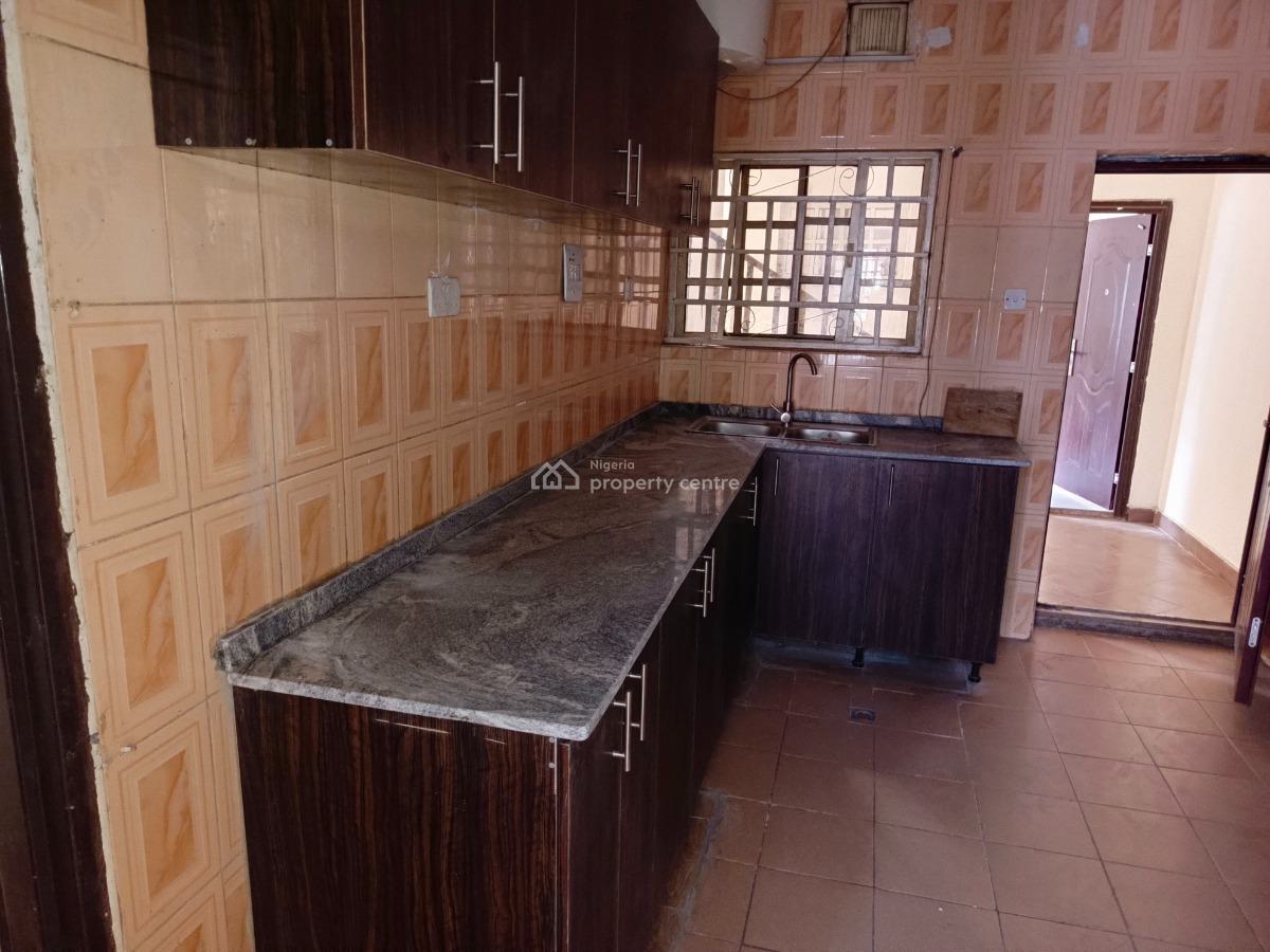 Luxury 3 Bedroom with Bq, Utako, Abuja, Flat / Apartment for Rent