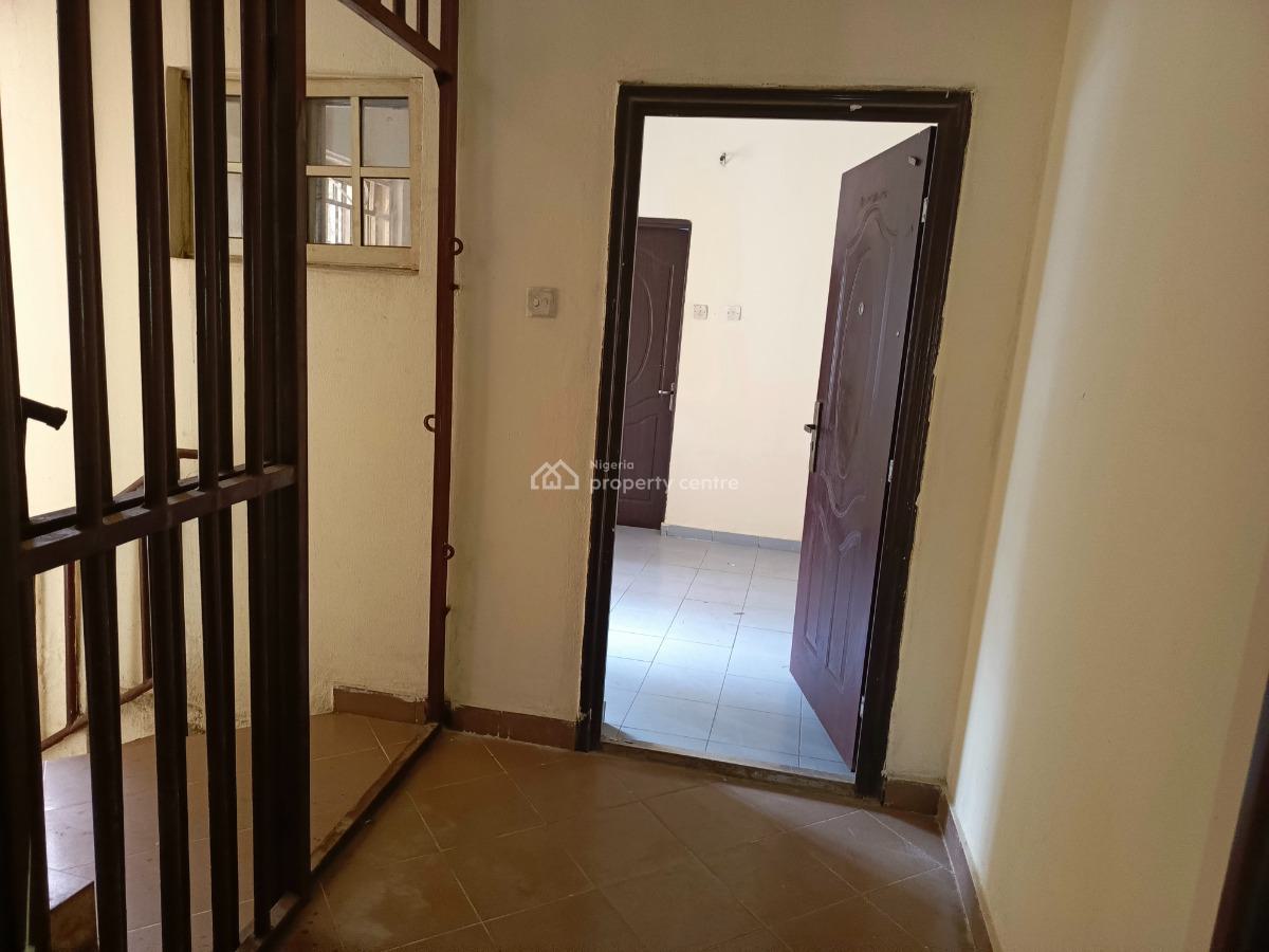 Luxury 3 Bedroom with Bq, Utako, Abuja, Flat / Apartment for Rent