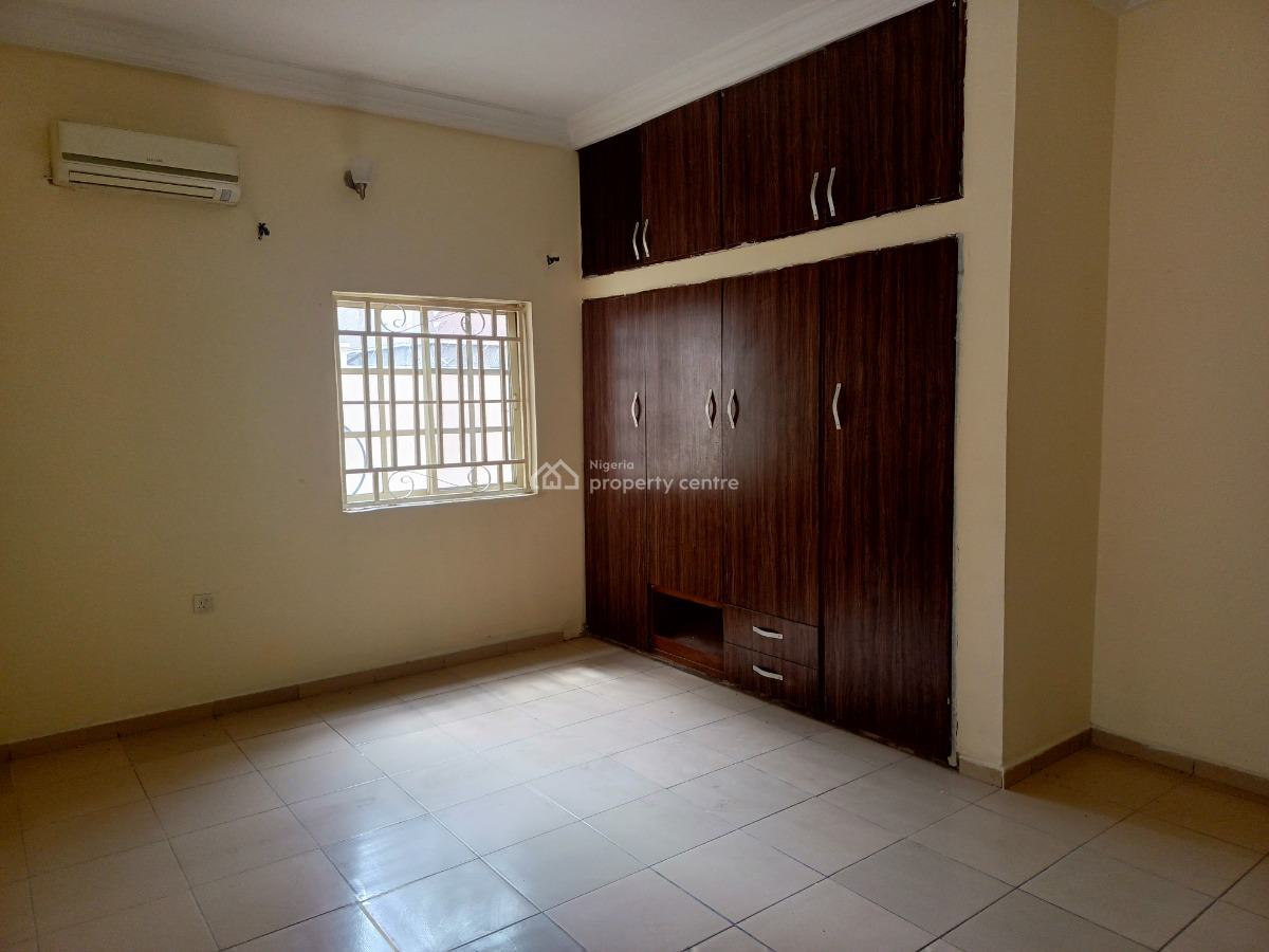 Luxury 3 Bedroom with Bq, Utako, Abuja, Flat / Apartment for Rent