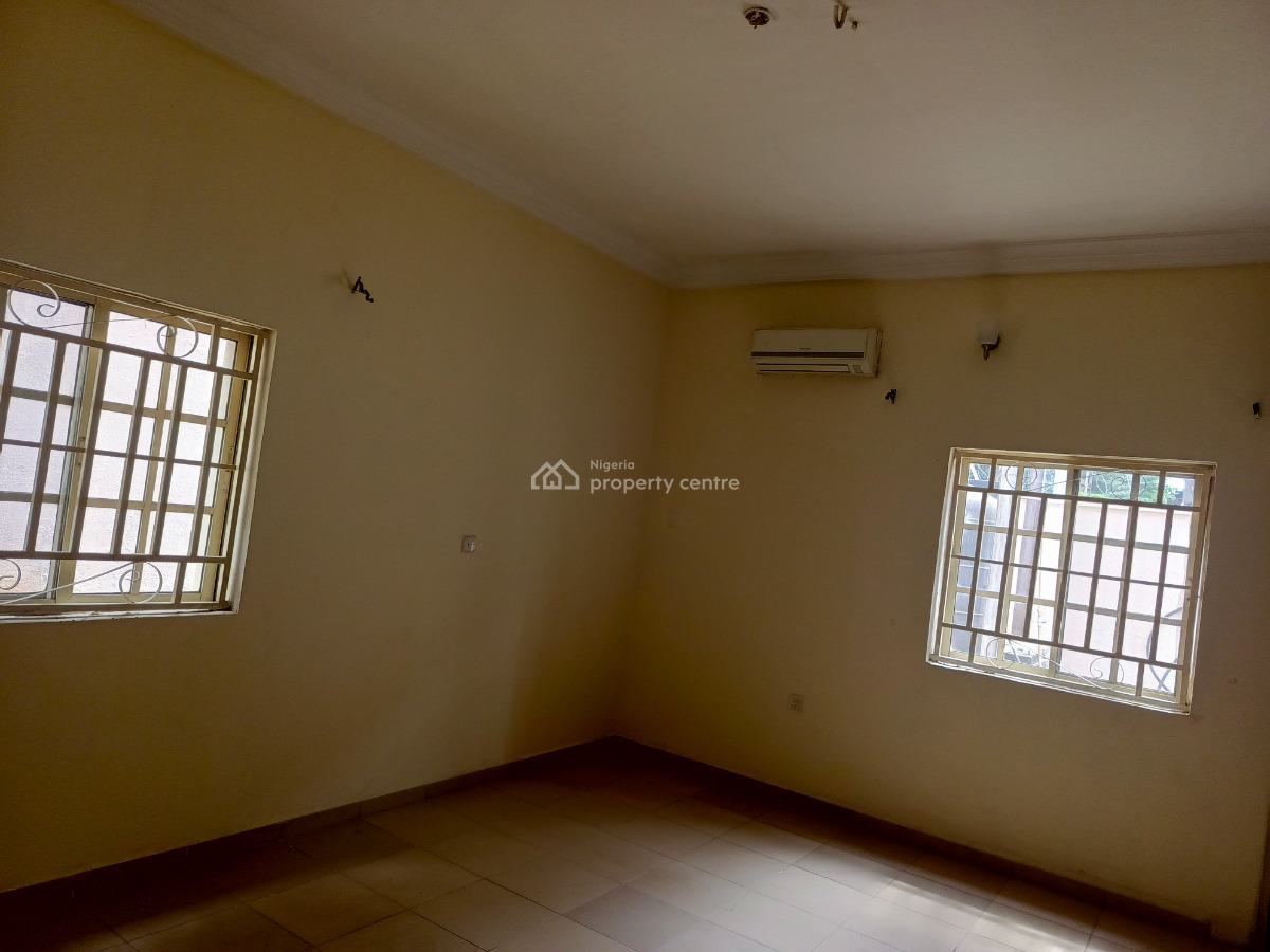 Luxury 3 Bedroom with Bq, Utako, Abuja, Flat / Apartment for Rent