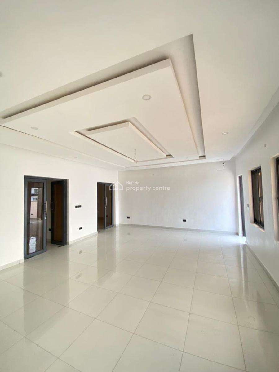 Newly Built 2 Bedroom Penthouse with Elevator, Lekki Phase 1, Lekki, Lagos, Flat / Apartment for Rent