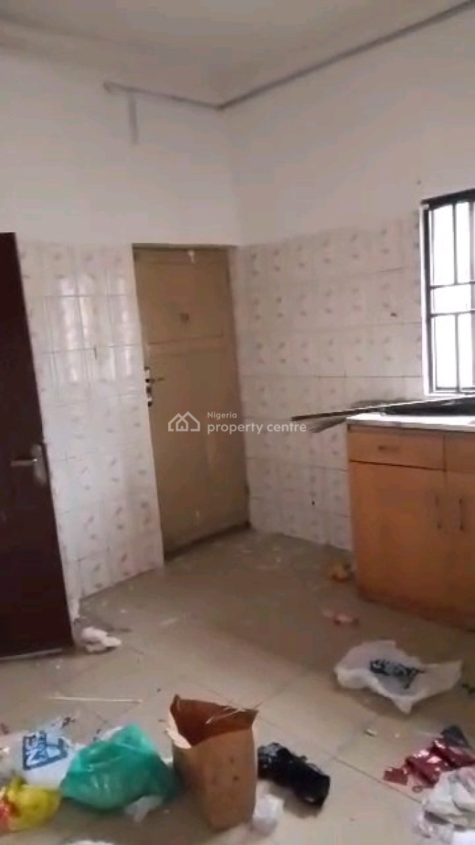 Two Bedroom Apartments (ground Floor), Fha/enl, Paradise Hills Estate, Guzape District, Abuja, Flat / Apartment for Rent