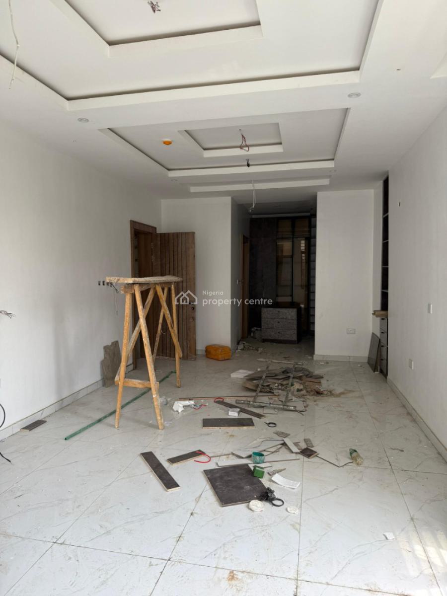 4 Bedrooms Semi-detached with Bq, Omole Phase 1, Ikeja, Lagos, Semi-detached Duplex for Sale