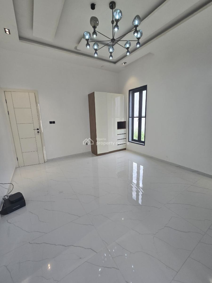 Ultra-luxury 5 Bedrooms Mansion, Chevron, Lekki, Lagos, House for Sale