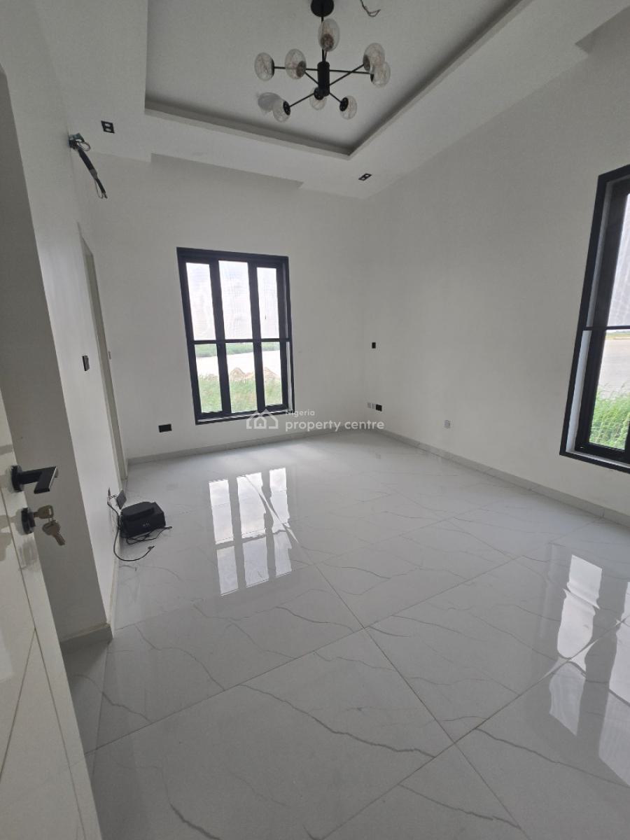 Ultra-luxury 5 Bedrooms Mansion, Chevron, Lekki, Lagos, House for Sale
