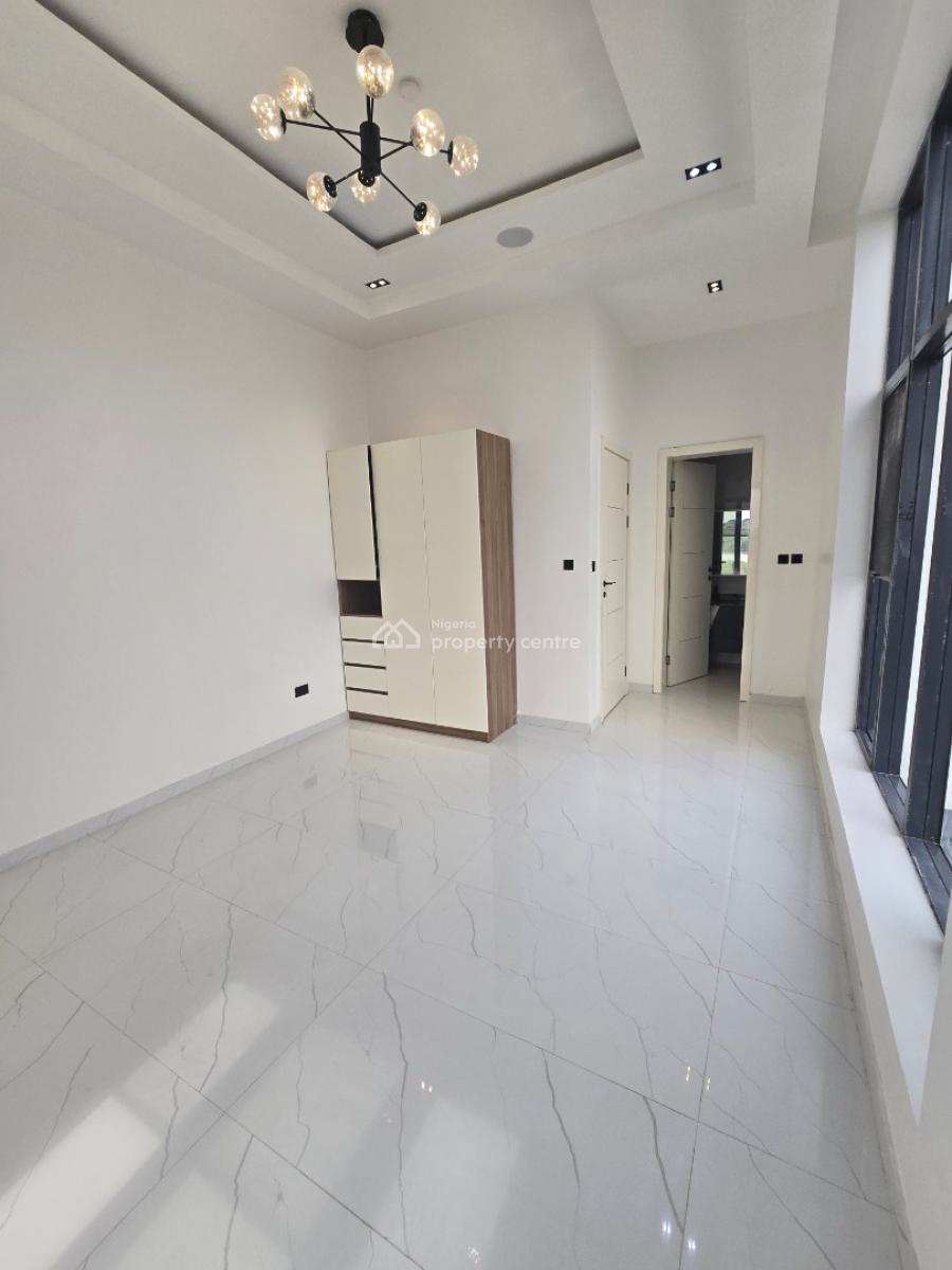 Ultra-luxury 5 Bedrooms Mansion, Chevron, Lekki, Lagos, House for Sale