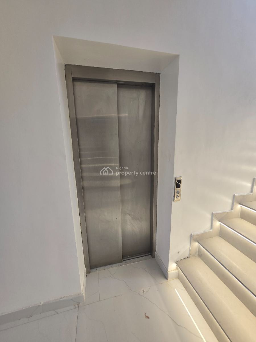 Ultra-luxury 5 Bedrooms Mansion, Chevron, Lekki, Lagos, House for Sale