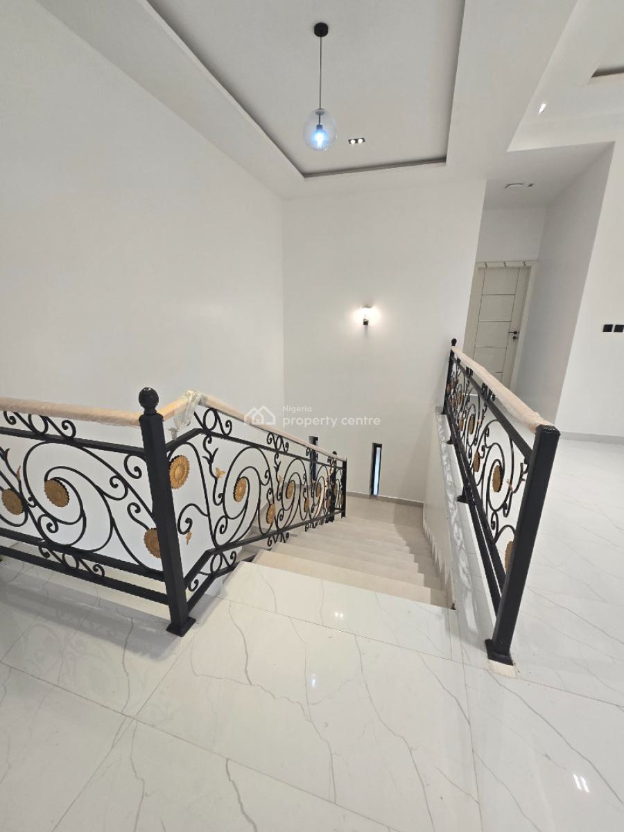 Ultra-luxury 5 Bedrooms Mansion, Chevron, Lekki, Lagos, House for Sale