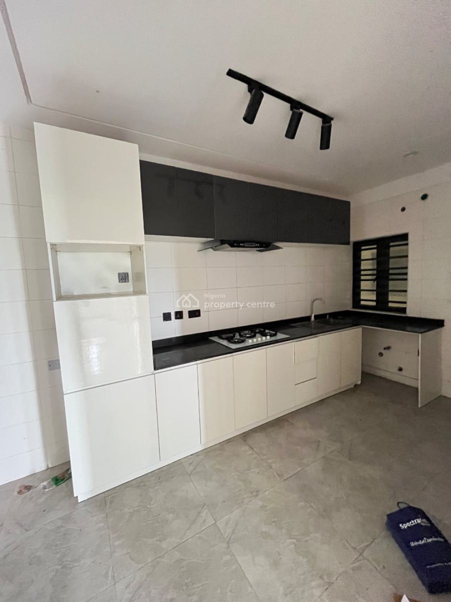 Brand New 2 Bedroom Apartment in a Secured Estate, Ologolo, Lekki, Lagos, Flat / Apartment for Rent