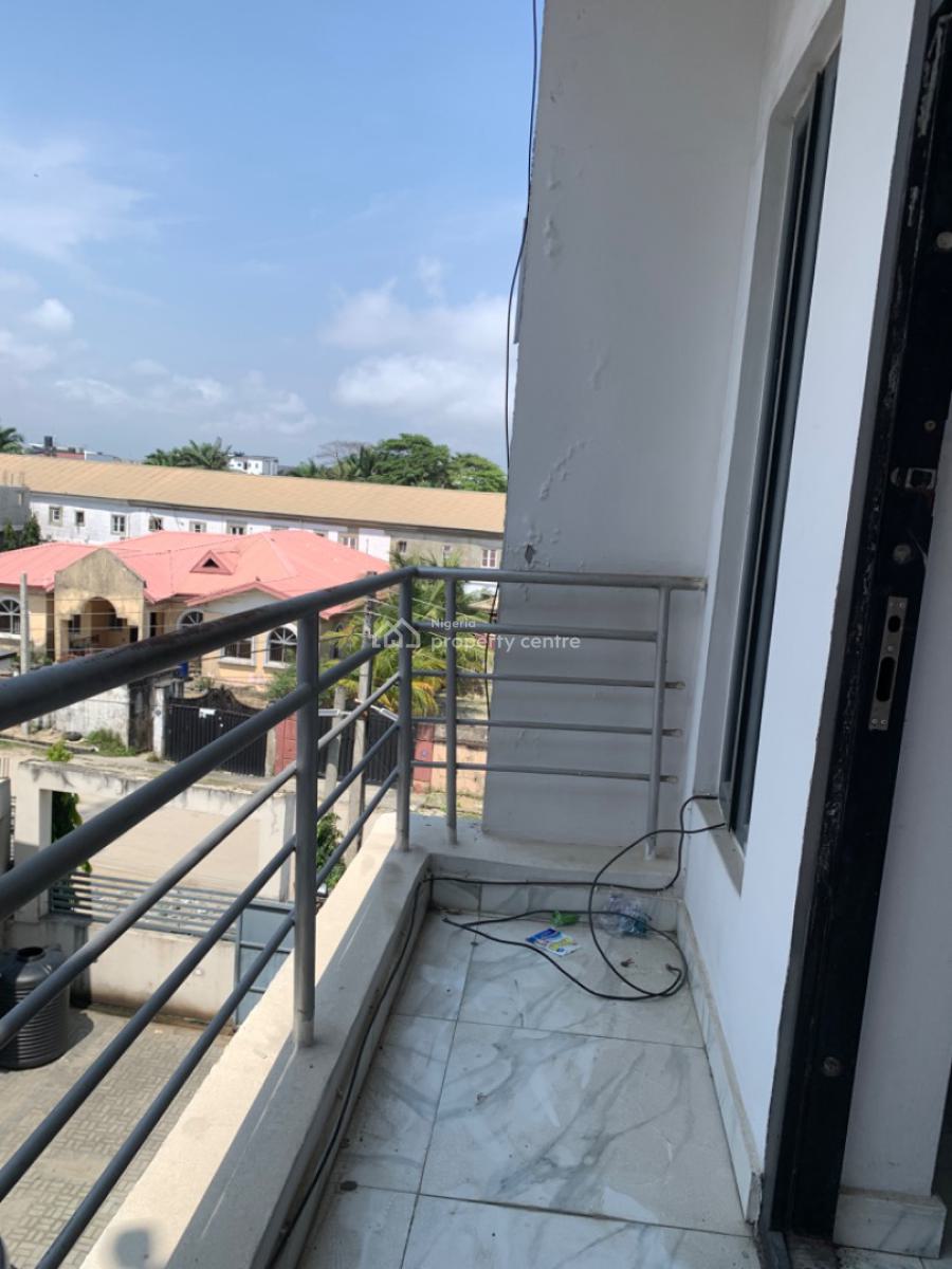 Spacious 3 Bedroom Apartment with Bq in a Well Maintained Estate, Salem, Ikate, Lekki, Lagos, Flat / Apartment for Rent