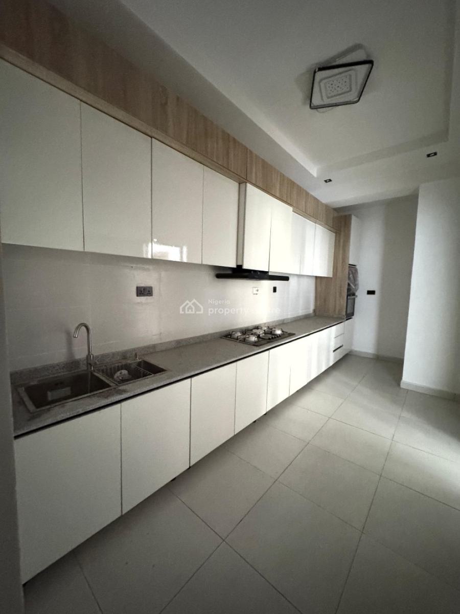 Newly Built Three Bedroom Apartments, Lekki Phase 1, Lekki, Lagos, Flat / Apartment for Rent