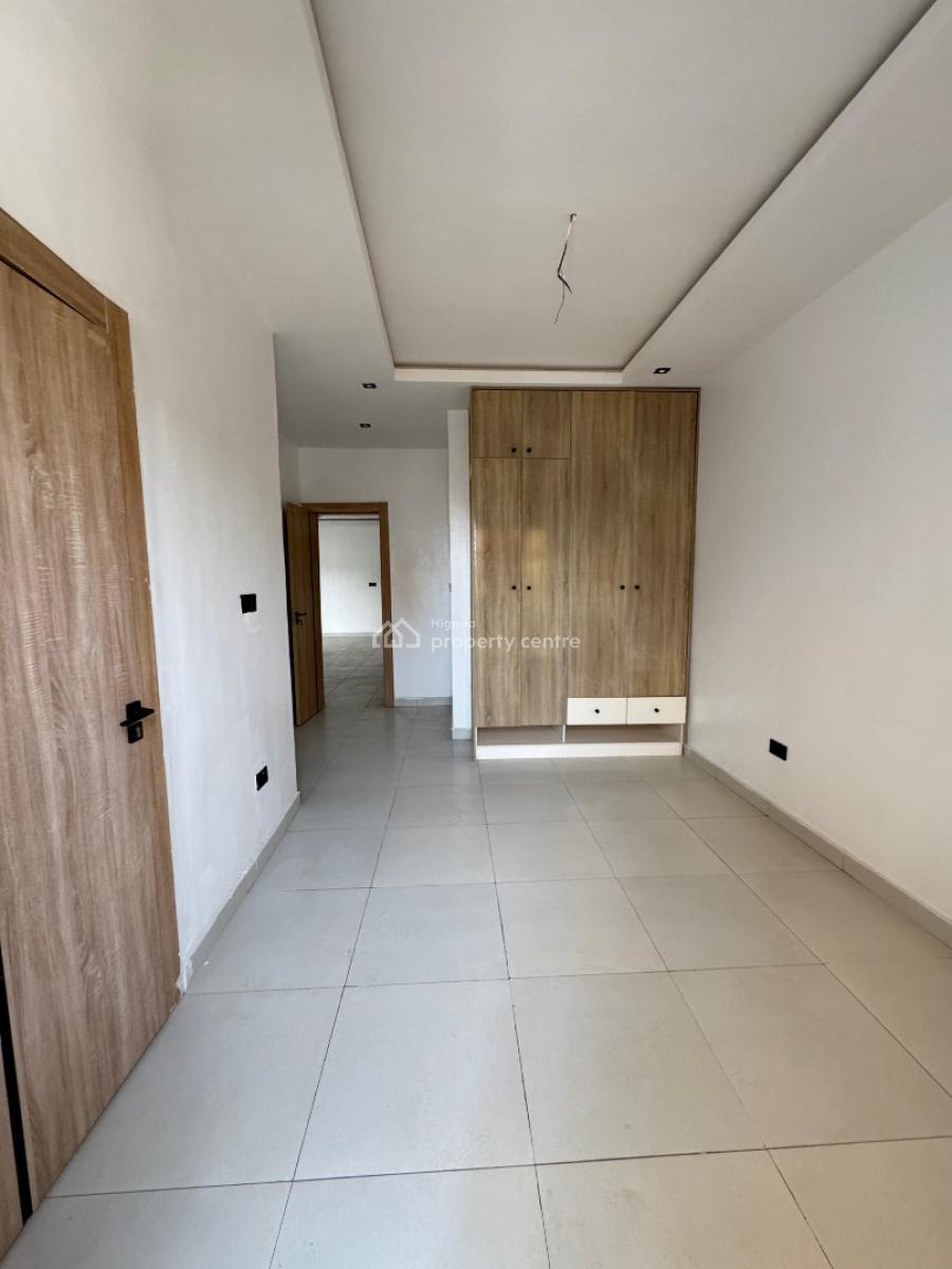 Newly Built Three Bedroom Apartments, Lekki Phase 1, Lekki, Lagos, Flat / Apartment for Rent