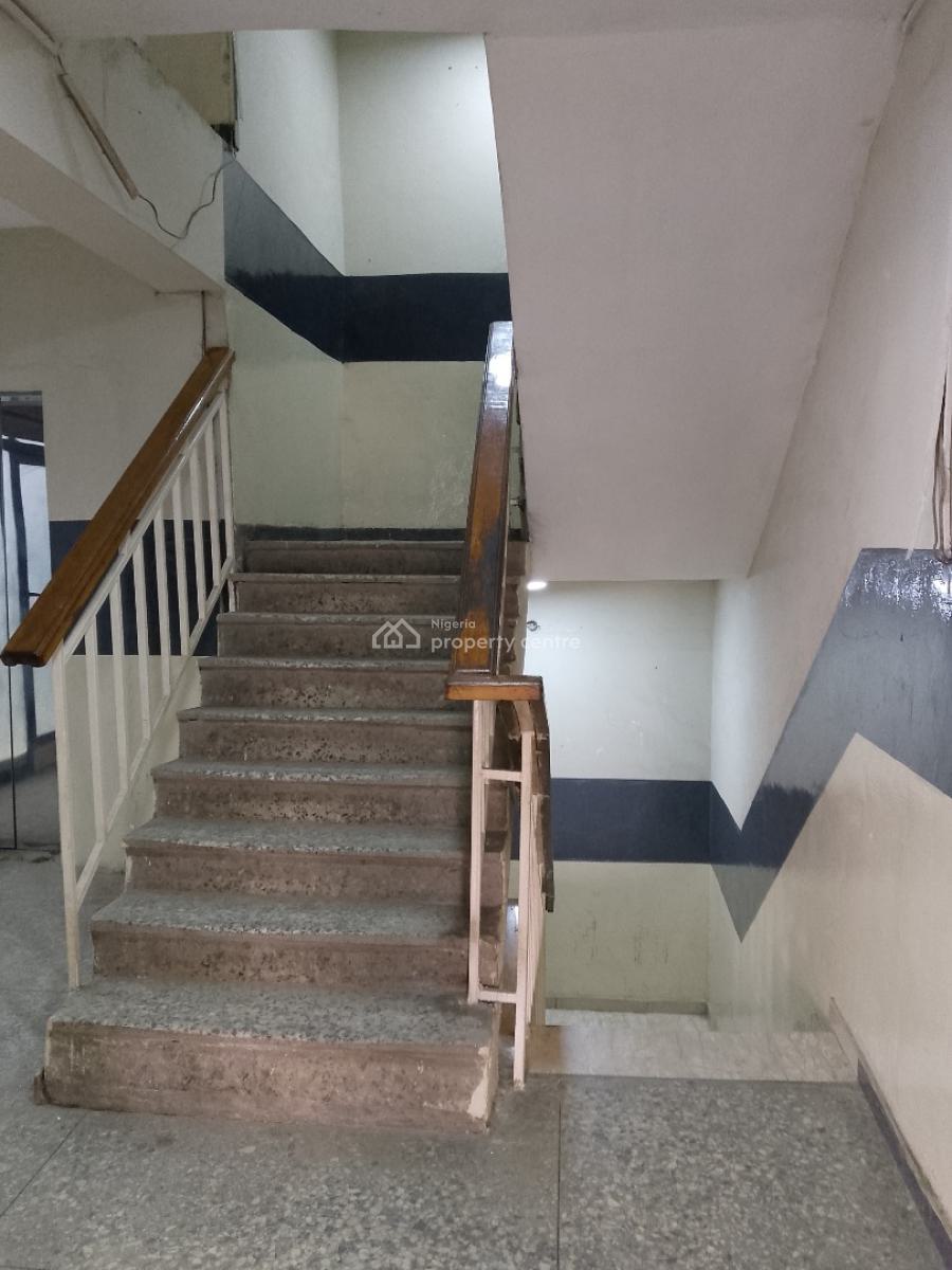 100 Square Metres Open Plan Space, Opebi, Ikeja, Lagos, Office Space for Rent