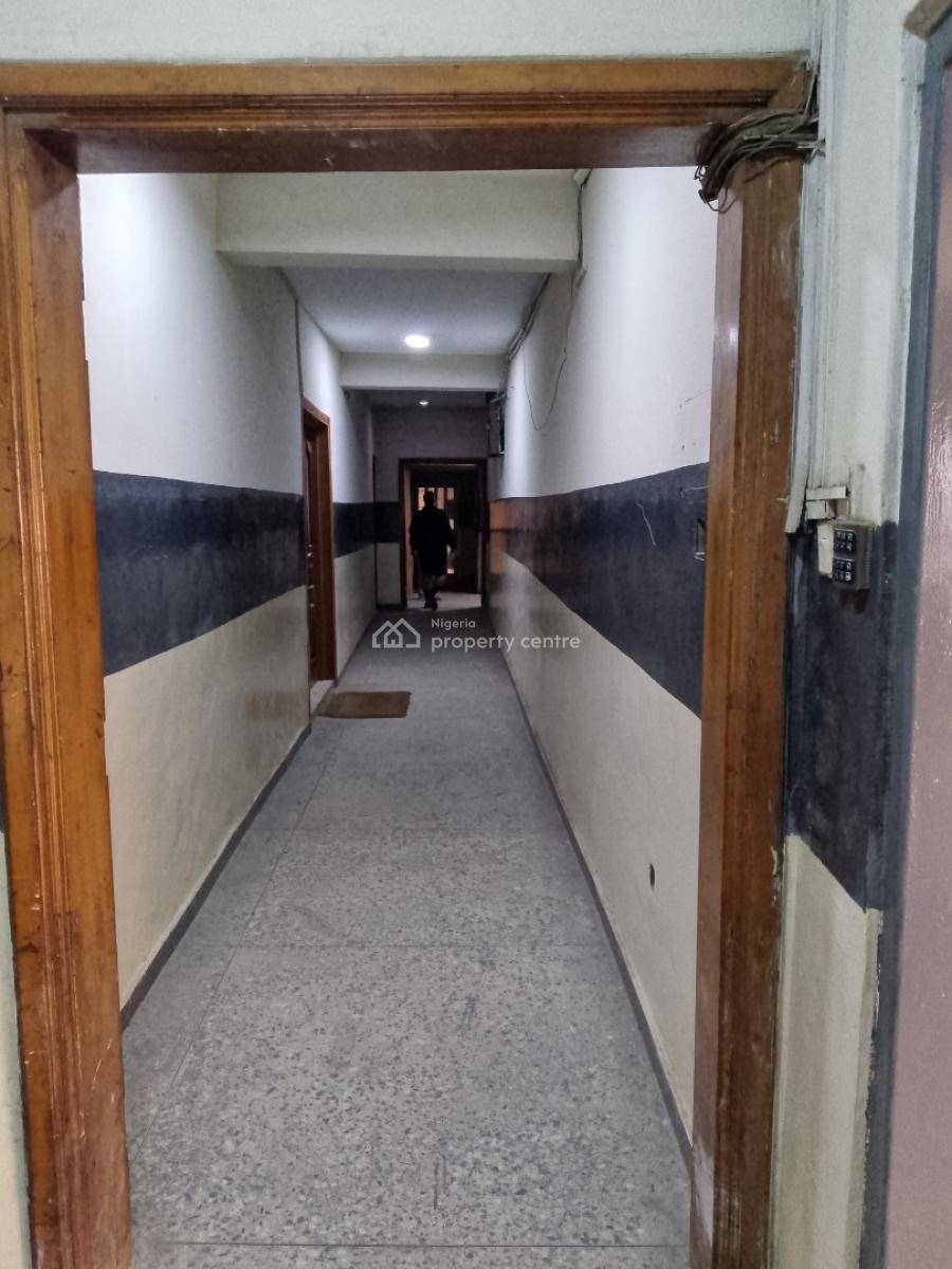 100 Square Metres Open Plan Space, Opebi, Ikeja, Lagos, Office Space for Rent