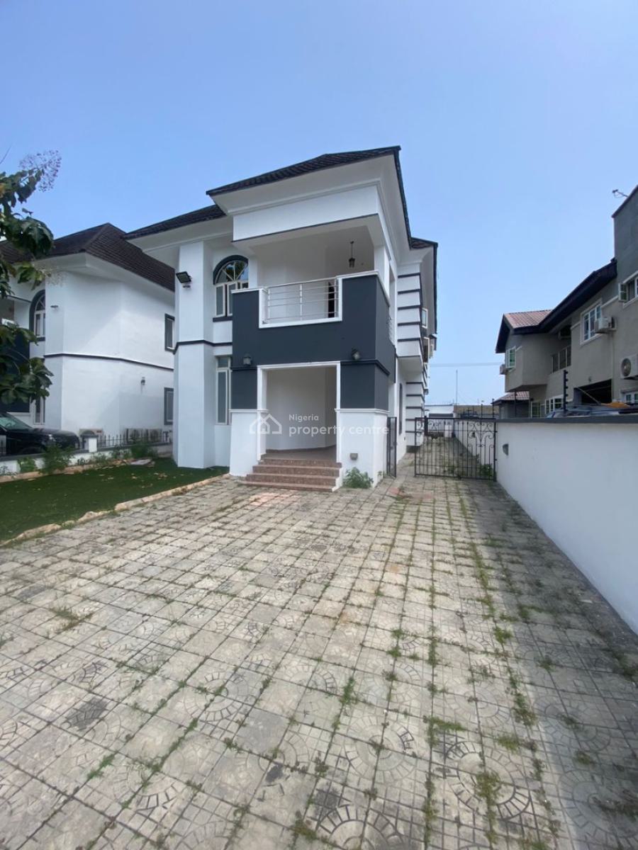 Neatly Used 4 Bedroom Detached House, Pinnock Beach Estate, Osapa, Lekki, Lagos, Detached Duplex for Sale