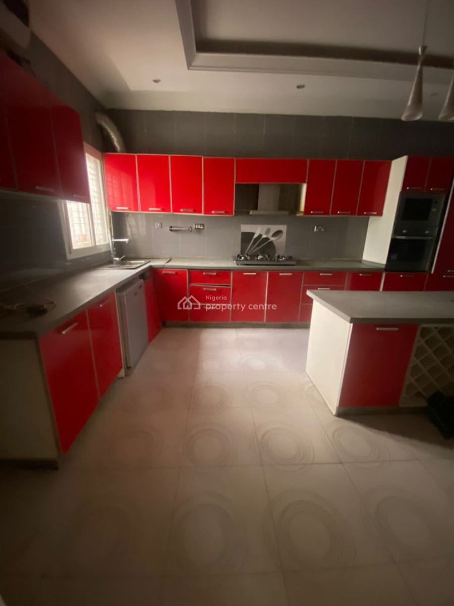 Neatly Used 4 Bedroom Detached House, Pinnock Beach Estate, Osapa, Lekki, Lagos, Detached Duplex for Sale