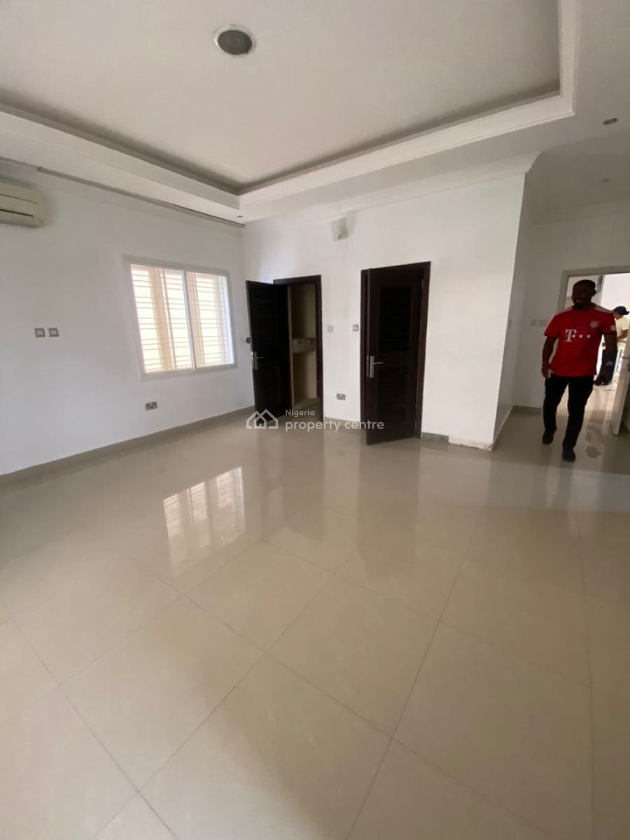 Neatly Used 4 Bedroom Detached House, Pinnock Beach Estate, Osapa, Lekki, Lagos, Detached Duplex for Sale