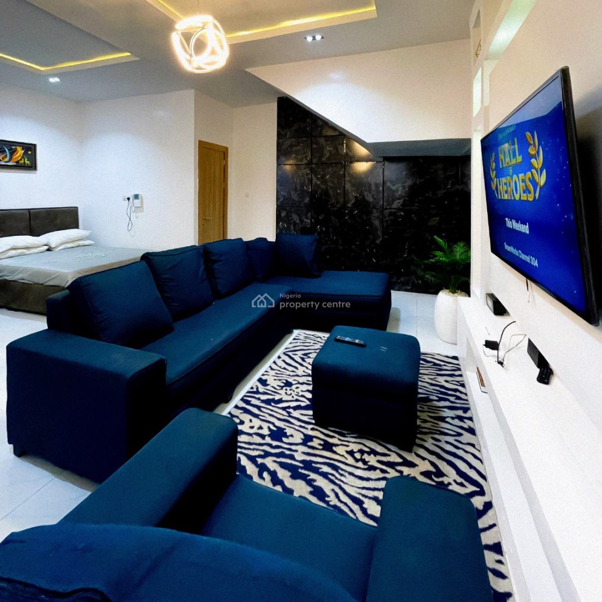 Fully Furnished Luxury Studio Apartment with Pool and Gym, Ologolo, Lekki, Lagos, Self Contain (single Rooms) for Rent