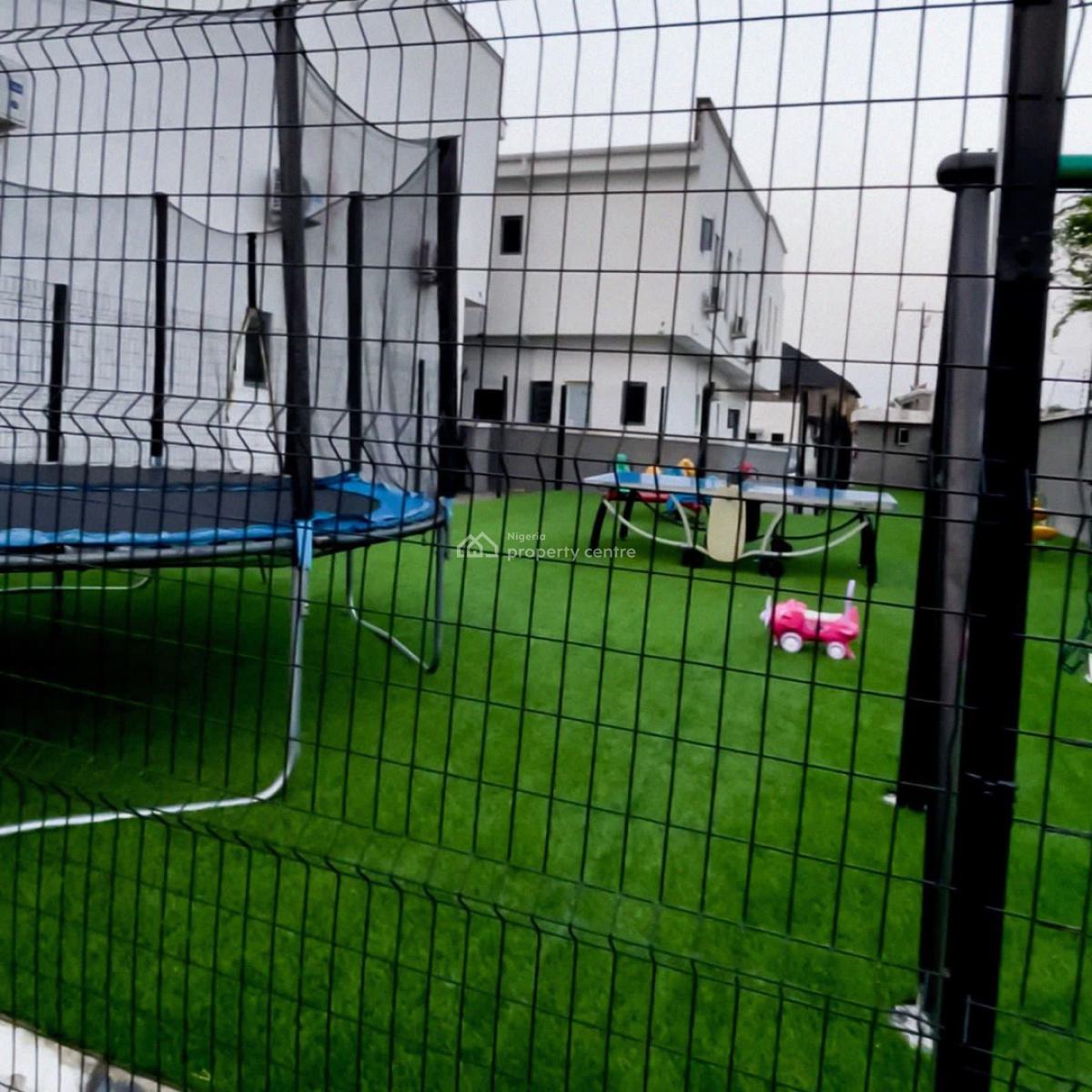 Fully Furnished Luxury Studio Apartment with Pool and Gym, Ologolo, Lekki, Lagos, Self Contain (single Rooms) for Rent