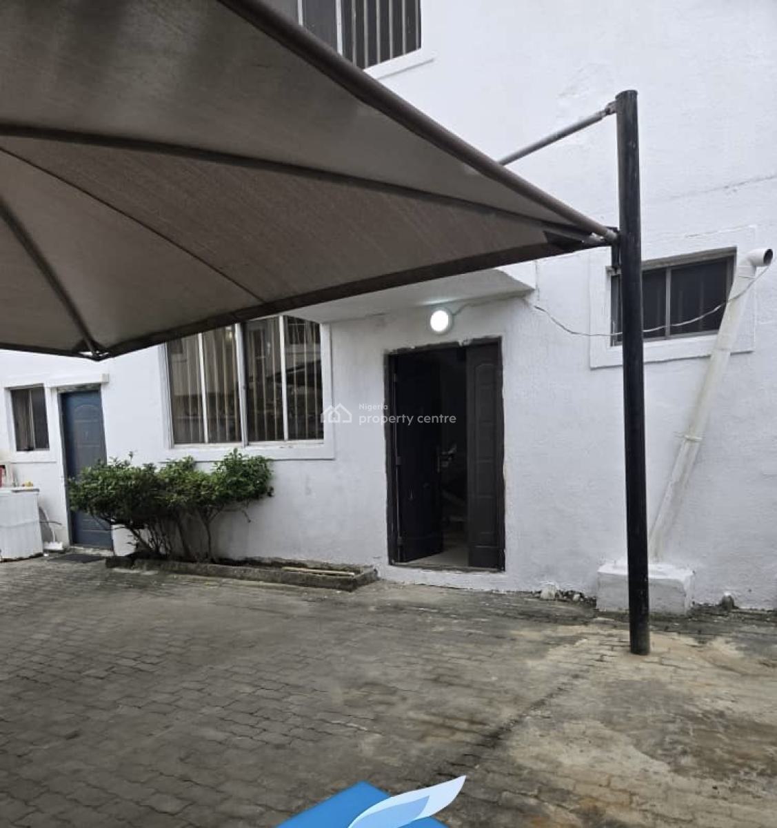 4 Bedroom with a Bq, Lekki Phase 1, Lekki, Lagos, House for Rent