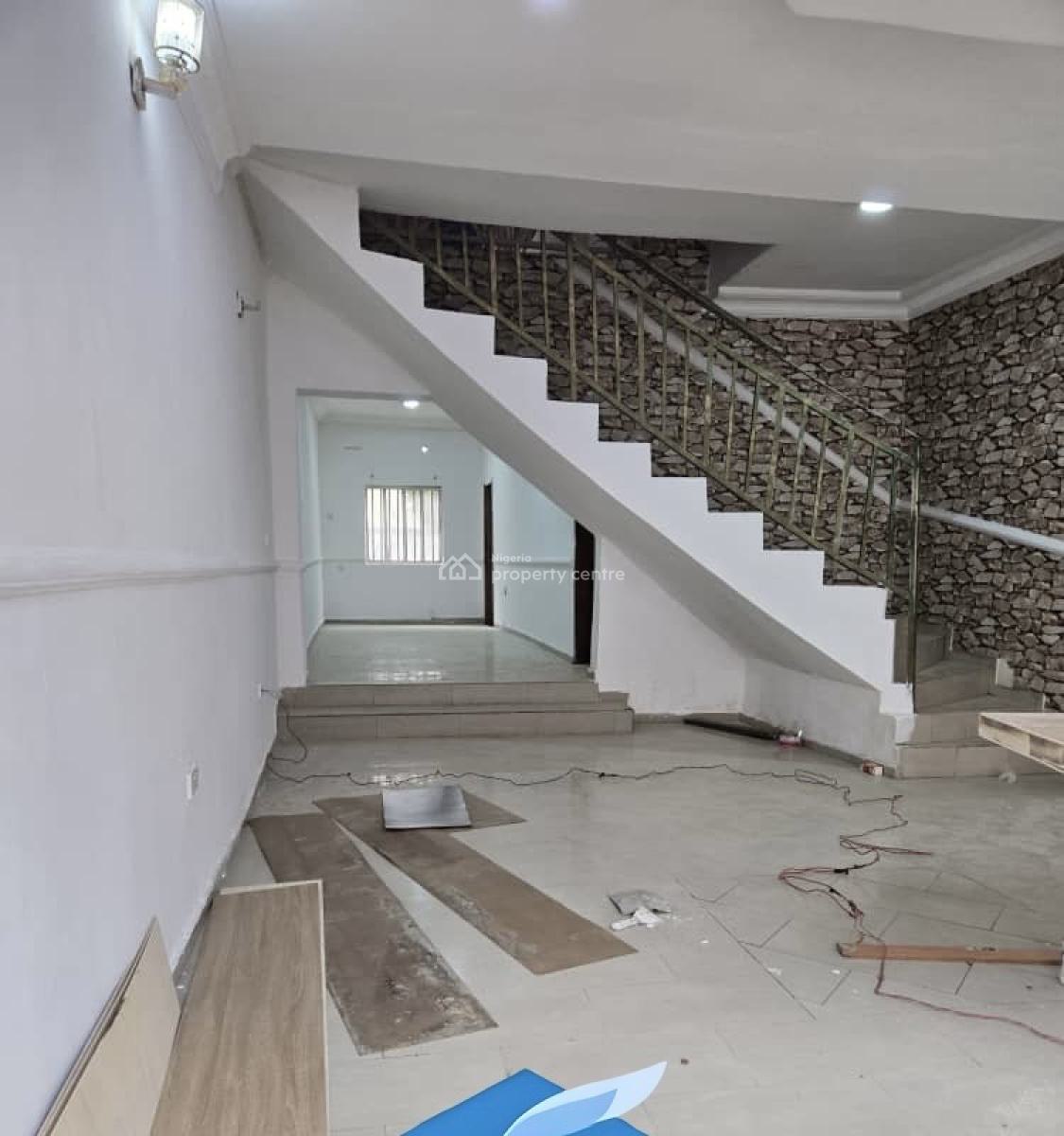 4 Bedroom with a Bq, Lekki Phase 1, Lekki, Lagos, House for Rent