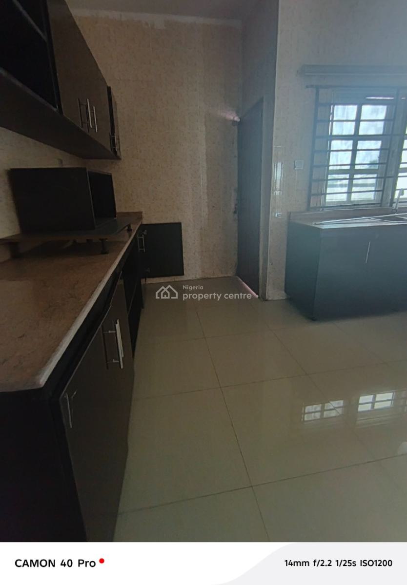 Sharp Two Bedroom Flat Penthouse, Lekki Right By Pinnacle Fuel Station, Lekki Phase 1, Lekki, Lagos, Flat / Apartment for Rent