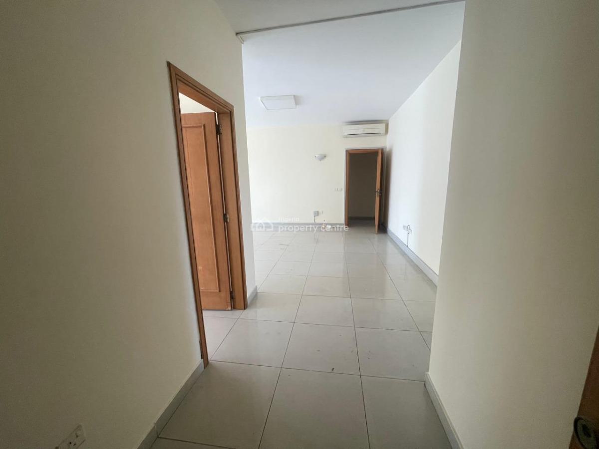 Serviced 3 Bedrooms with 1 Room Bq, Admiralty Towers, Ikoyi, Lagos, Flat / Apartment for Rent