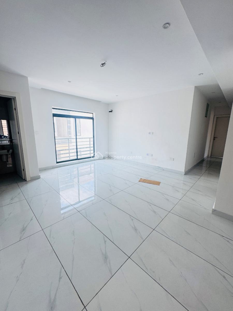 Well Spacious 4 Bedroom Detached House + Bq, Lekki Phase 1, Lekki, Lagos, Detached Duplex for Rent