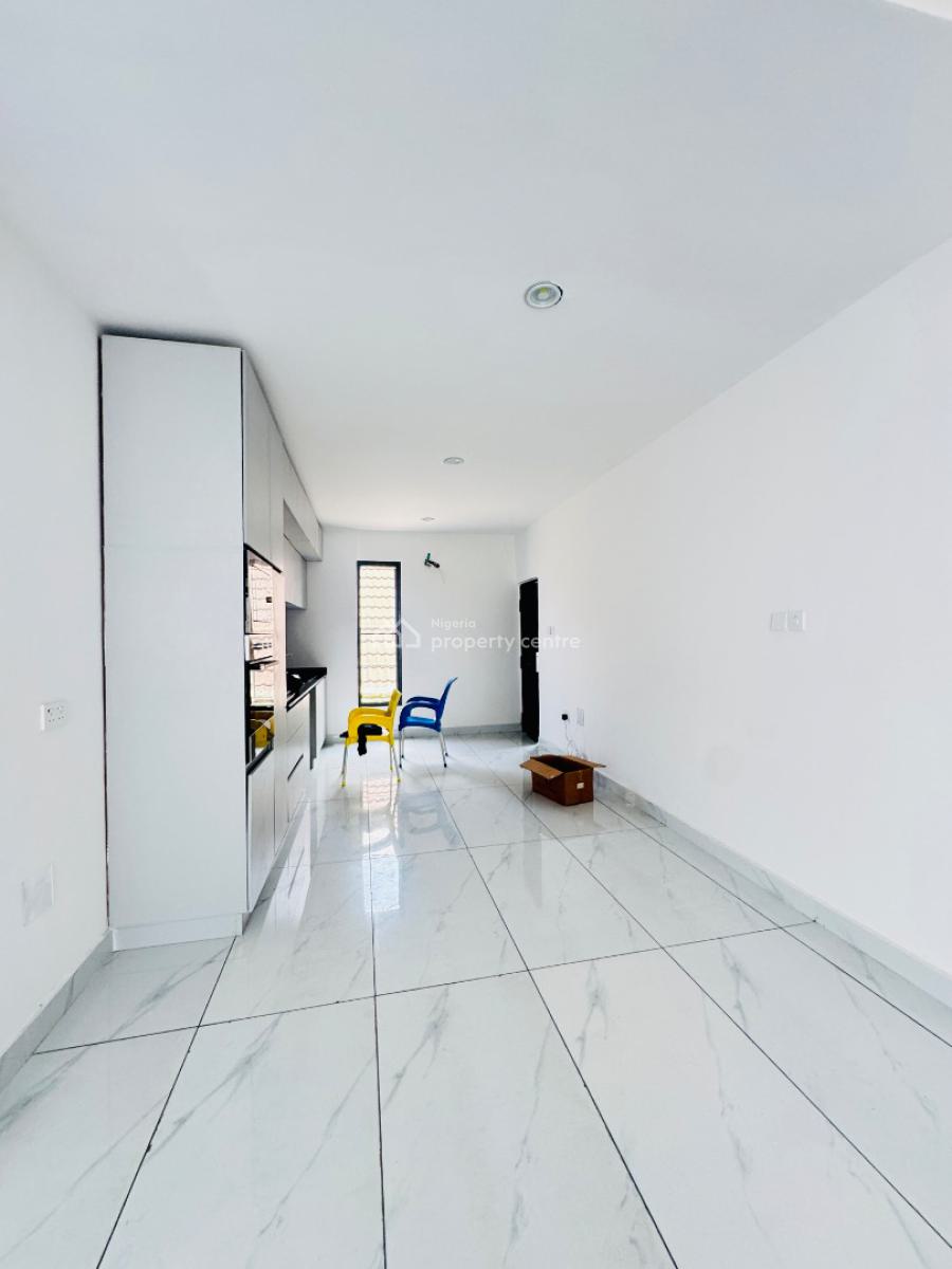Well Spacious 4 Bedroom Detached House + Bq, Lekki Phase 1, Lekki, Lagos, Detached Duplex for Rent