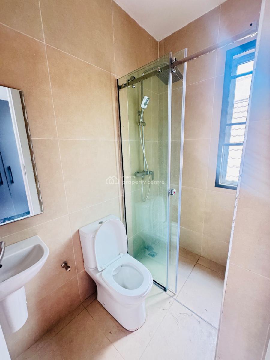 Well Spacious 4 Bedroom Detached House + Bq, Lekki Phase 1, Lekki, Lagos, Detached Duplex for Rent