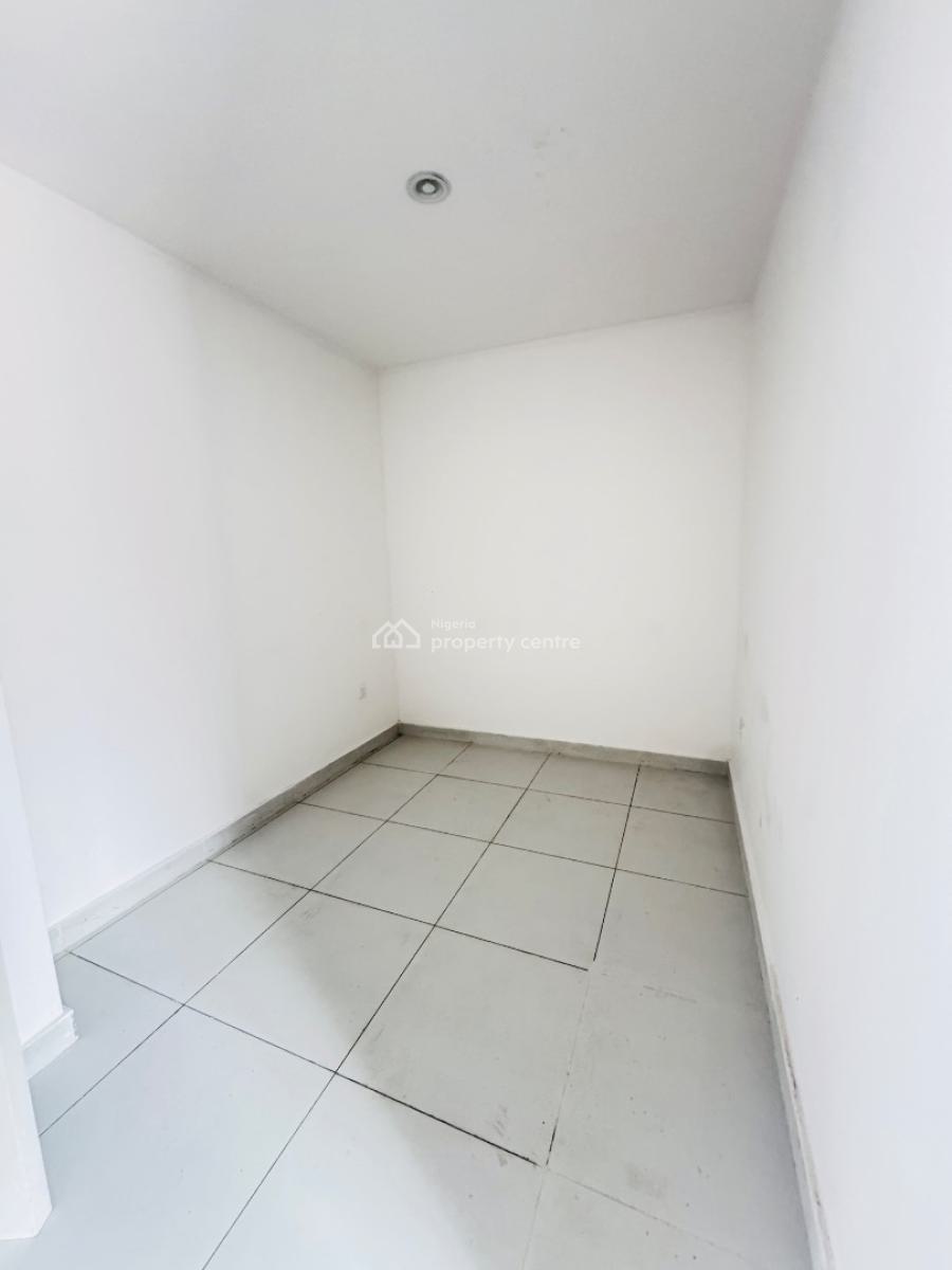 Well Spacious 4 Bedroom Detached House + Bq, Lekki Phase 1, Lekki, Lagos, Detached Duplex for Rent