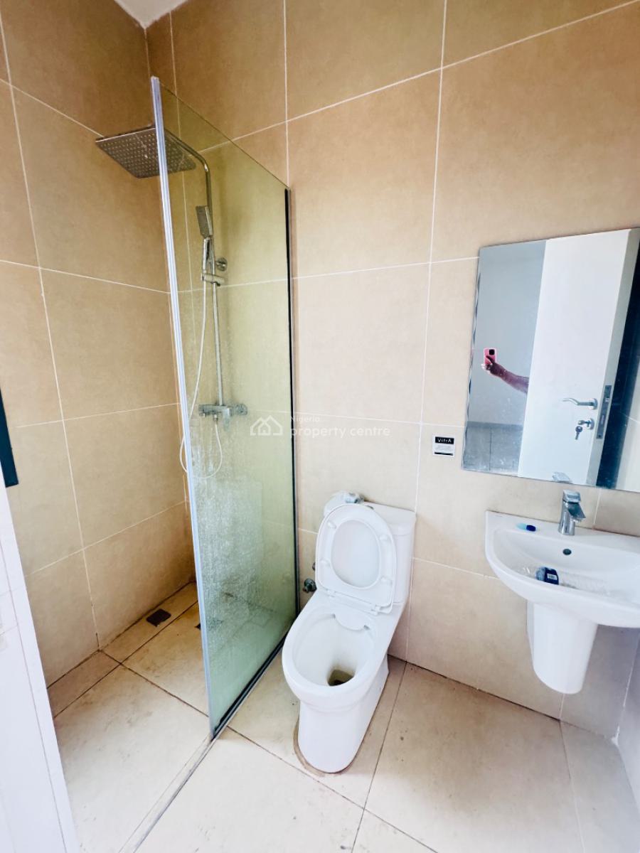 Well Spacious 4 Bedroom Detached House + Bq, Lekki Phase 1, Lekki, Lagos, Detached Duplex for Rent