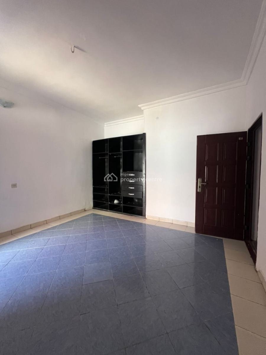 Well Built 4 Bedroom Terrace Now Available, Lekki Phase 1, Lekki, Lagos, Terraced Duplex for Rent