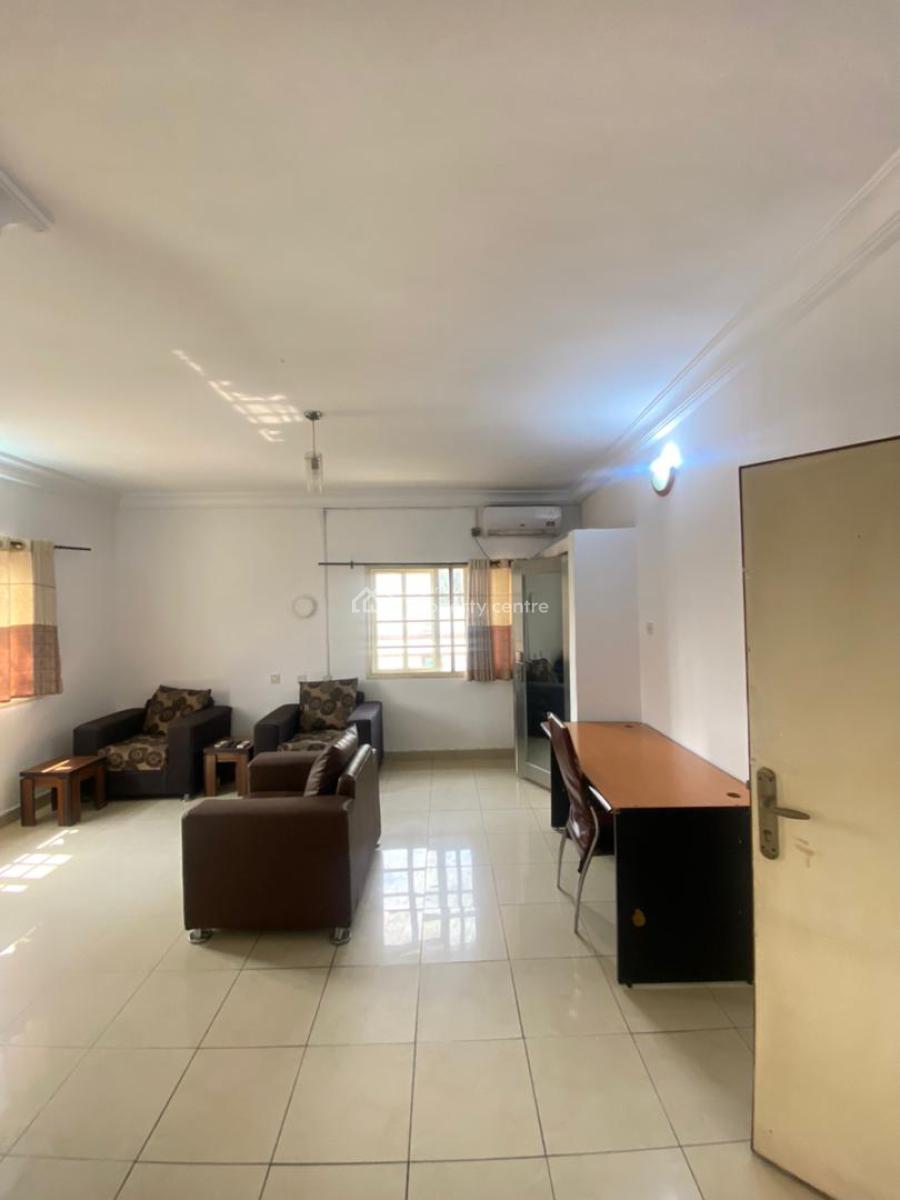 Clean 2 Bedroom Apartment, Lekki Phase 1, Lekki, Lagos, Flat / Apartment for Rent