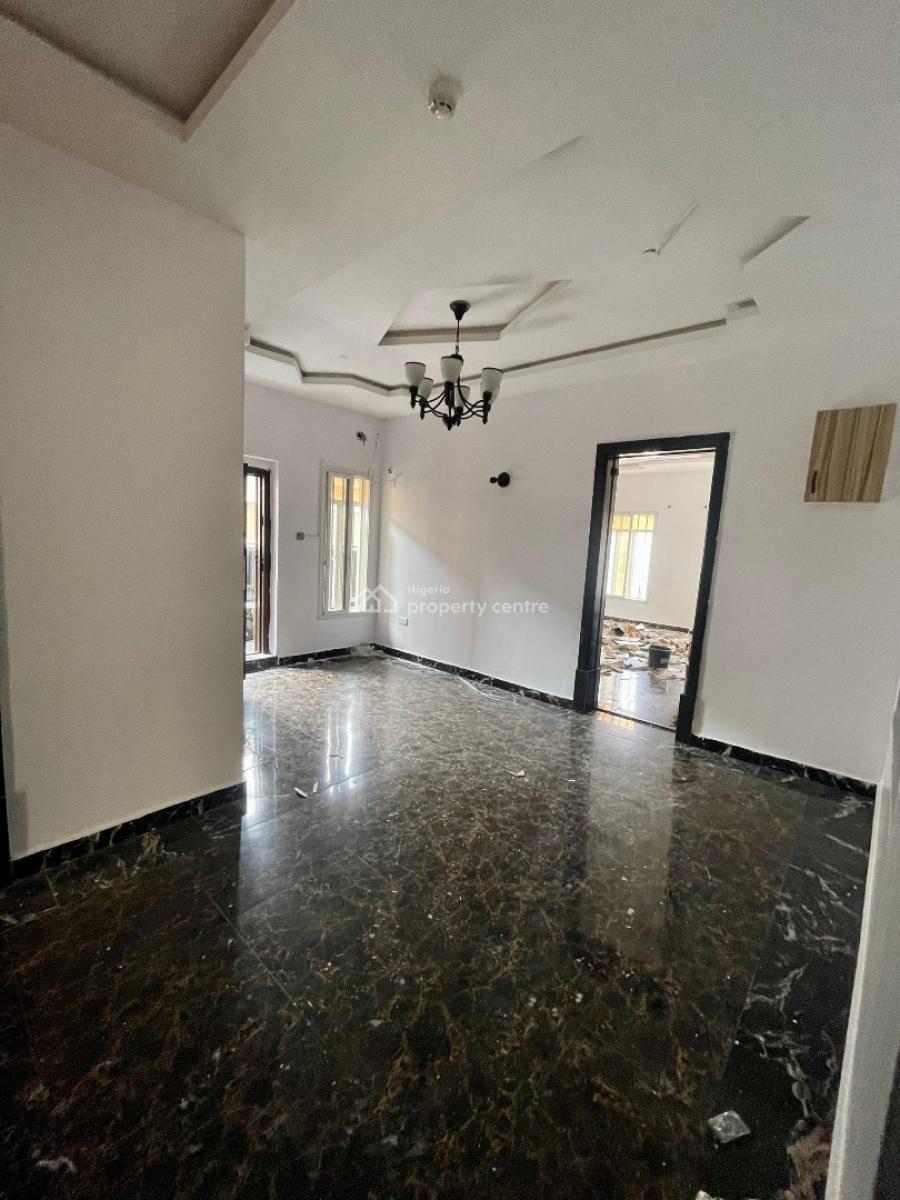 3 Bedroom Maisonette with Bq, Lekki Phase 1, Lekki, Lagos, Flat / Apartment for Rent